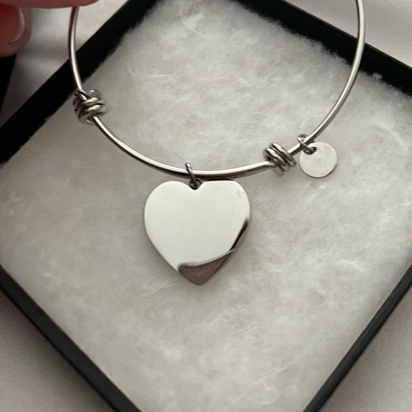 Baseball bracelet. Bought from a Boutique. Brand new never worn. - Picture 3 of 3